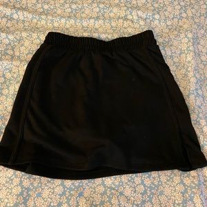 Super soft black skort xs